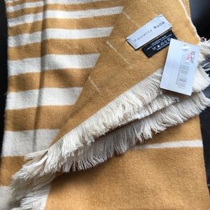Paulette Rollo Reversible Extra fine Merino  throw